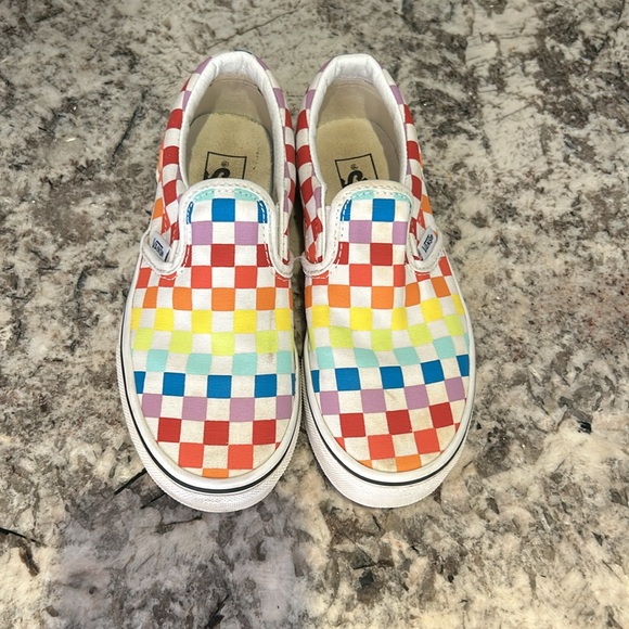 Vans Classic Slip-On Checkerboard Rainbow Shoe Kids - Picture 1 of 8